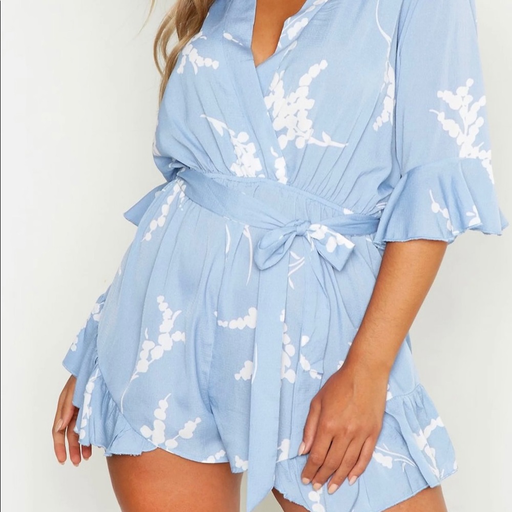 COPY - Boohoo Plus Flirty Romper